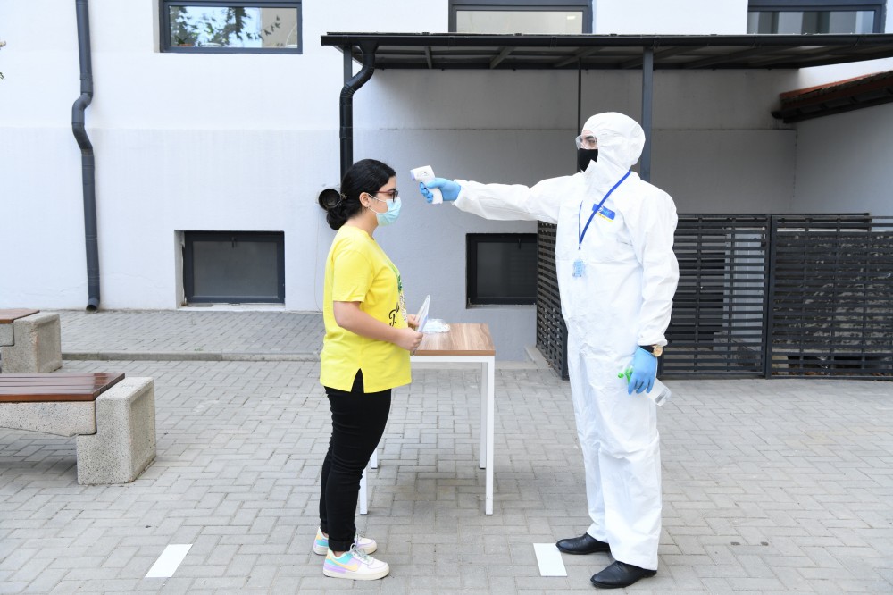 Azərbaycan-Fransız Universitetinə (UFAZ) bakalavr pilləsi üzrə qəbul imtahanı keçirilib - VİDEO/FOTO